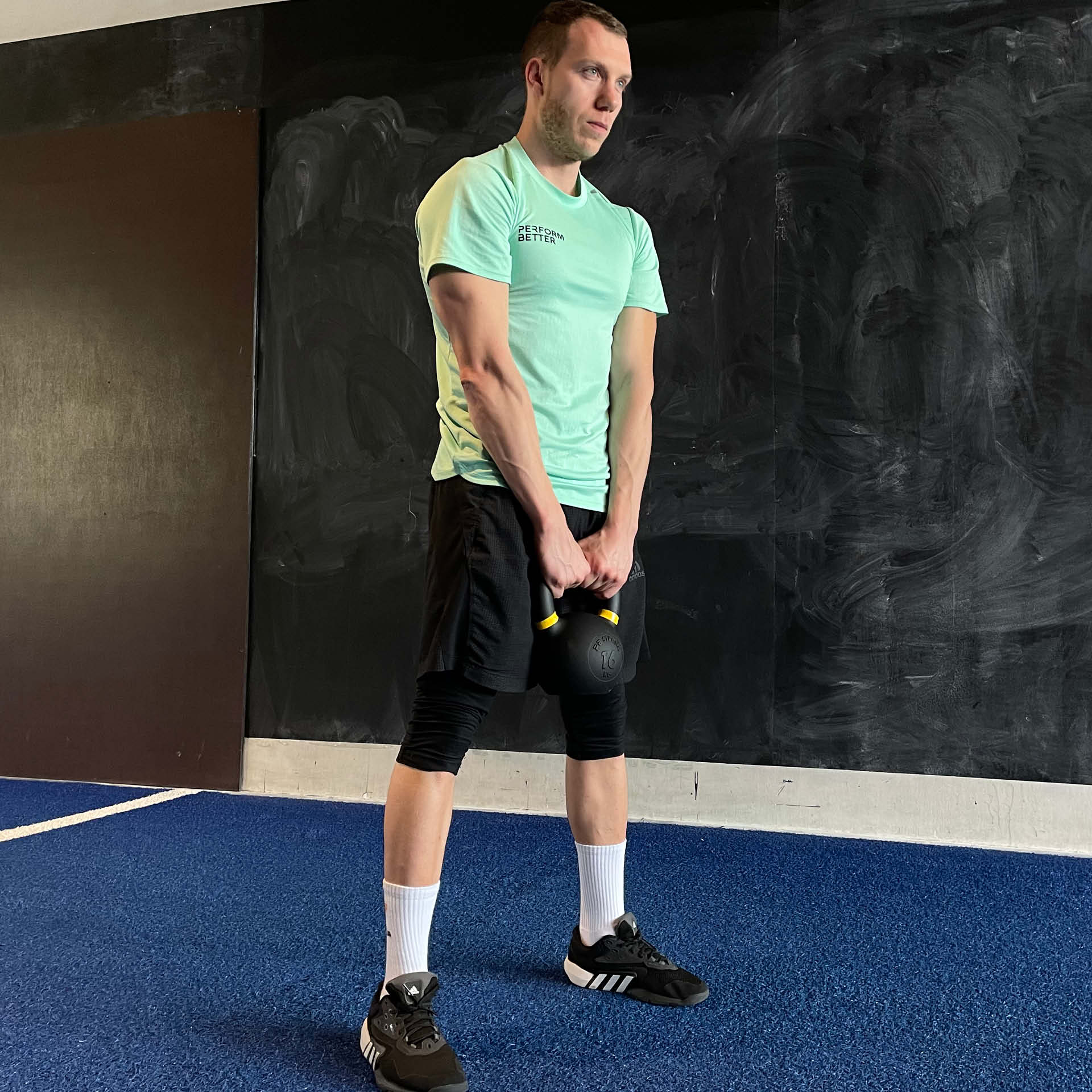 PB Strong Black Kettlebell 4 kg