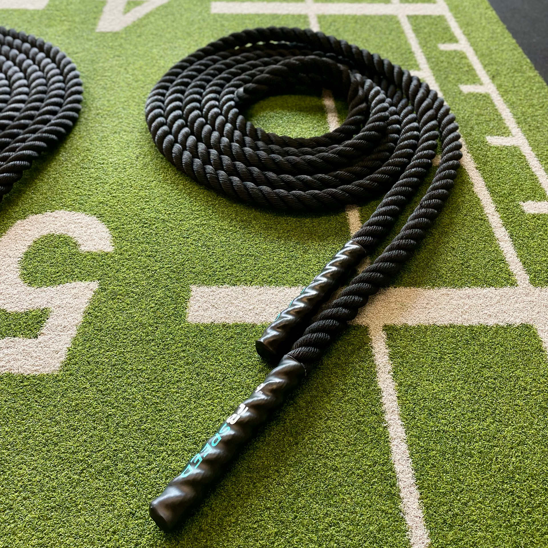 PB Speed Training Rope Battle Rope 9 m x 38 mm Schwarz PB Speed Training Rope Battle Rope 9 m x 38 mm Schwarz
