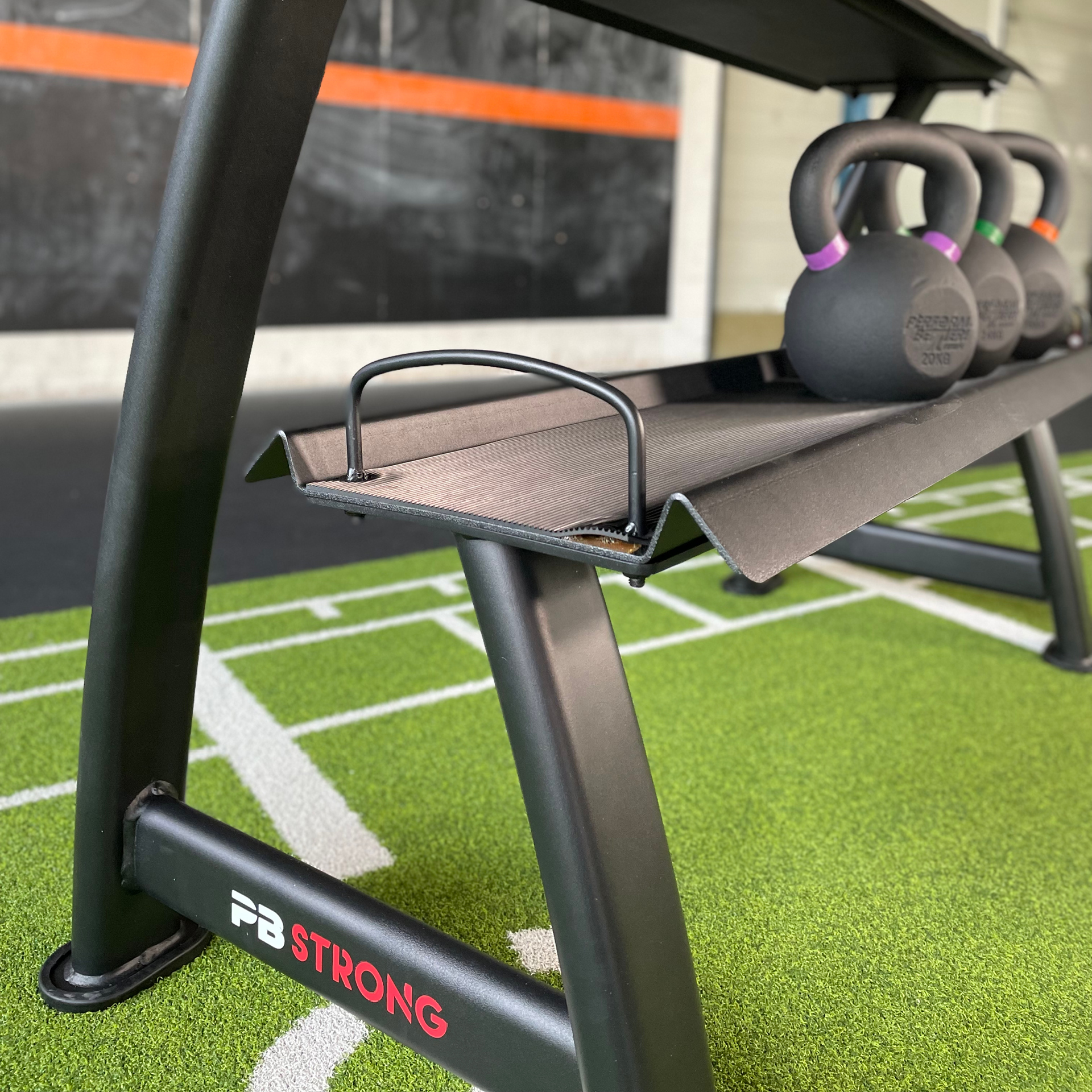 PB Strong Kettlebellregal 2-stufig Schwarz PB Strong Kettlebellregal 2-stufig Schwarz