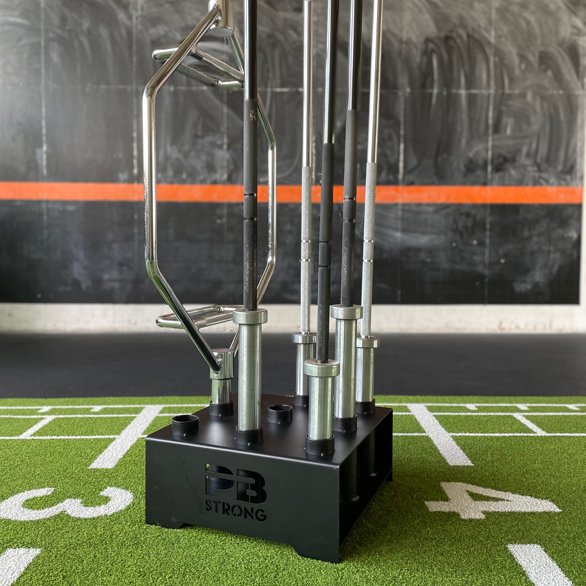 PB Strong Langhantel Ständer (für 9 Stangen) PB Strong Langhantel Ständer (für 9 Stangen)